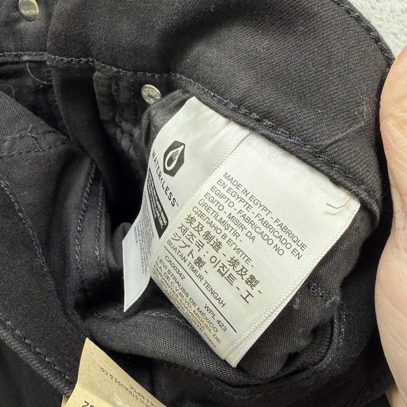 Levis 724 Jeans Womens 12 Black High Rise Slim Straight Hypersoft Stretch Denim - Picture 10 of 12